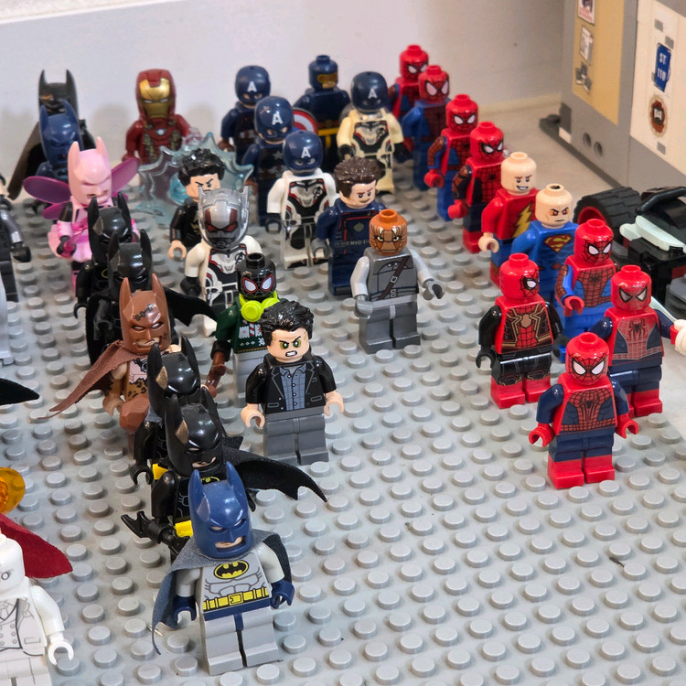 레고 마블 피규어와 벌크 입니다 이미지