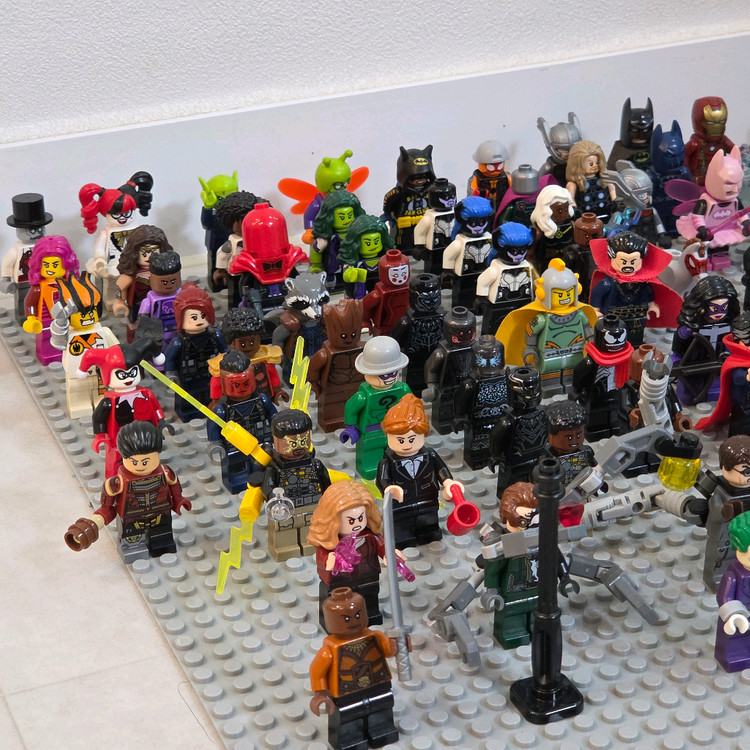 레고 마블 피규어와 벌크 입니다 이미지