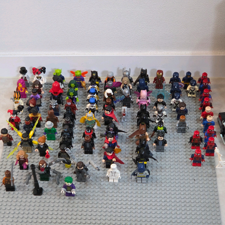 레고 마블 피규어와 벌크 입니다 이미지