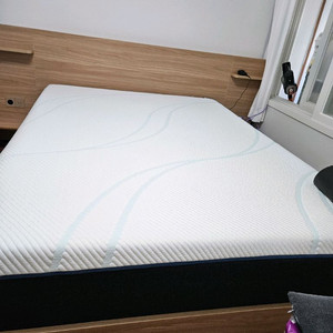 템퍼 프로 어뎁트 소프트 매트리스 이미지