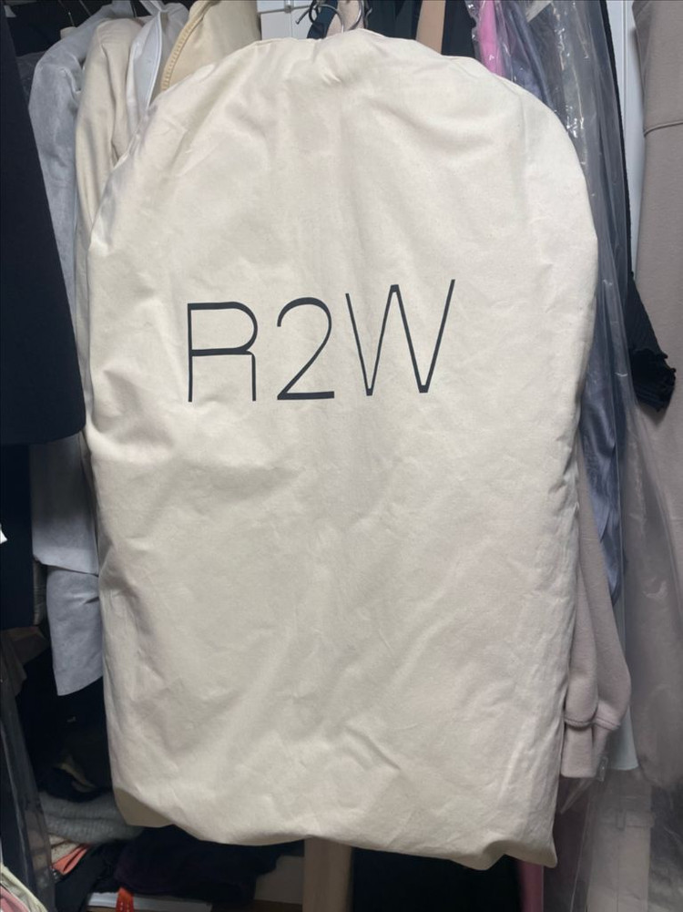 R2W 알투더블유 Leon lacon teddy JK 이미지