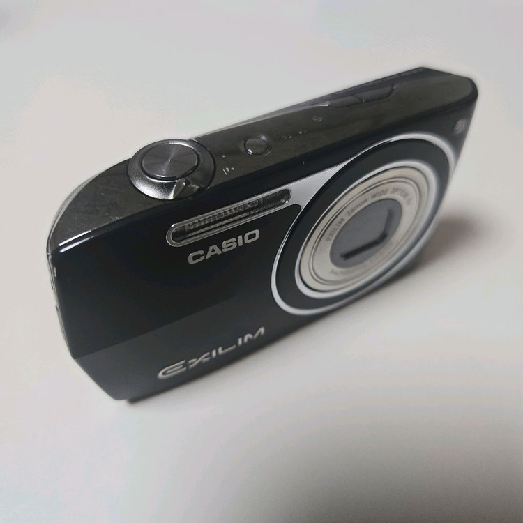 카시오 엑슬림 Z2000 디지털 카메라 이미지