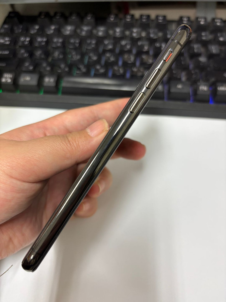 아이폰XS 64GB 블랙 SSS급 중고폰 배터리100% 촬영폰 사진폰 업무폰 카메라폰 208660 이미지