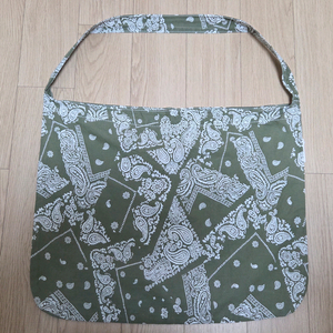 이미스 에코백 이미지