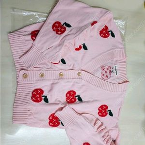 [미착용 택포]리미떼두두 애플 니트가디건 L 이미지