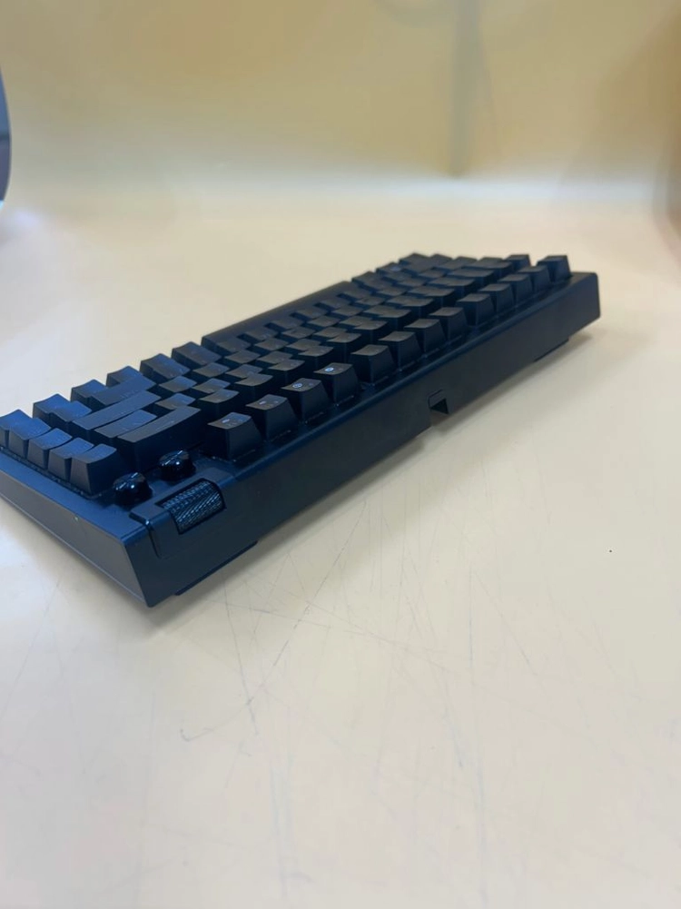 Razer BlackWidow V4 75% KR 블랙 텐키리스 / 핫스왑 가스켓 오렌지축 이미지