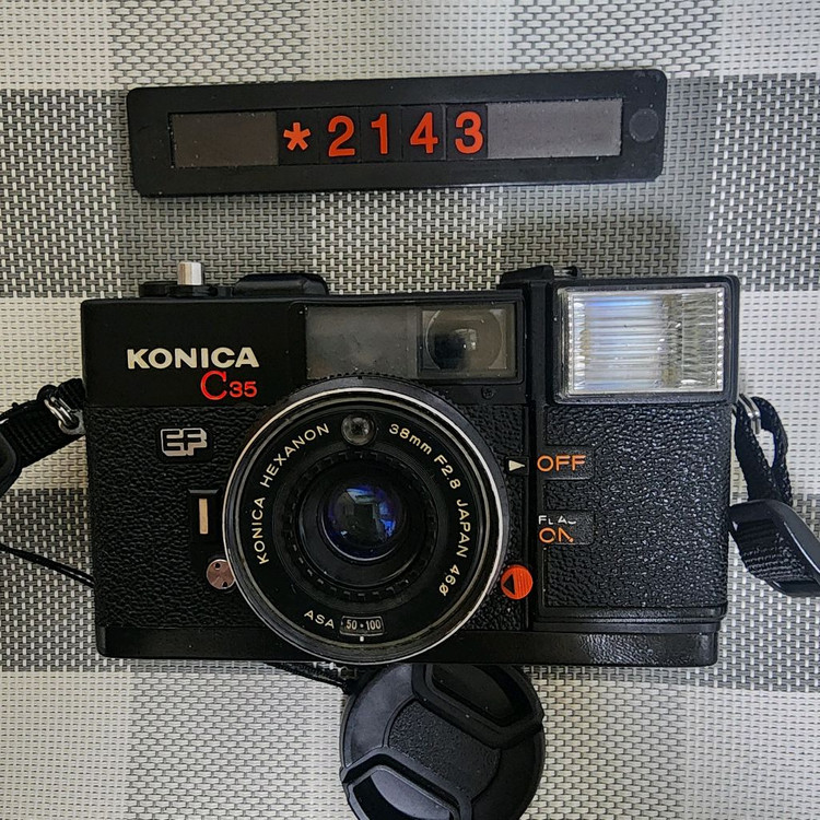 코니카 C 35 EF 필름카메라 이미지