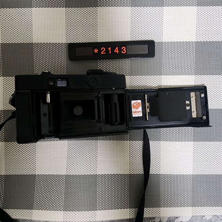 코니카 C 35 EF 필름카메라 이미지