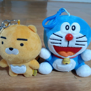 캐릭터 도라이몽 인형 등 귀여워요 예쁜니다 편하게 보세요 세트 3000원 이미지