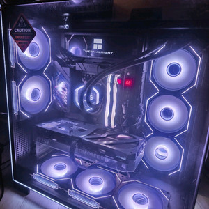 라이젠9 9950X3D X870E 5080 본체 팝니다 이미지