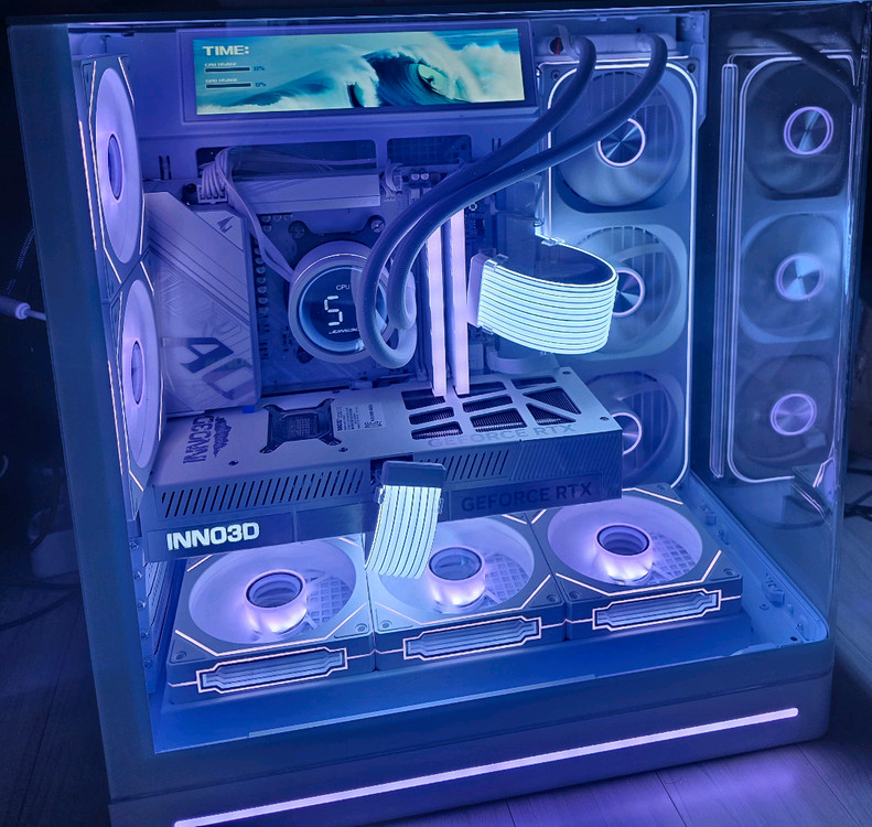 라이젠 9800X3D RTX5080 올화이트PC 이미지