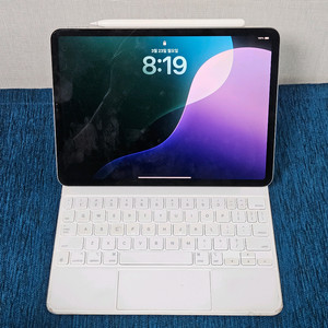 아이패드프로 11인치 m1 256기가 + 매직키보드 + 애플펜슬2세대 이미지