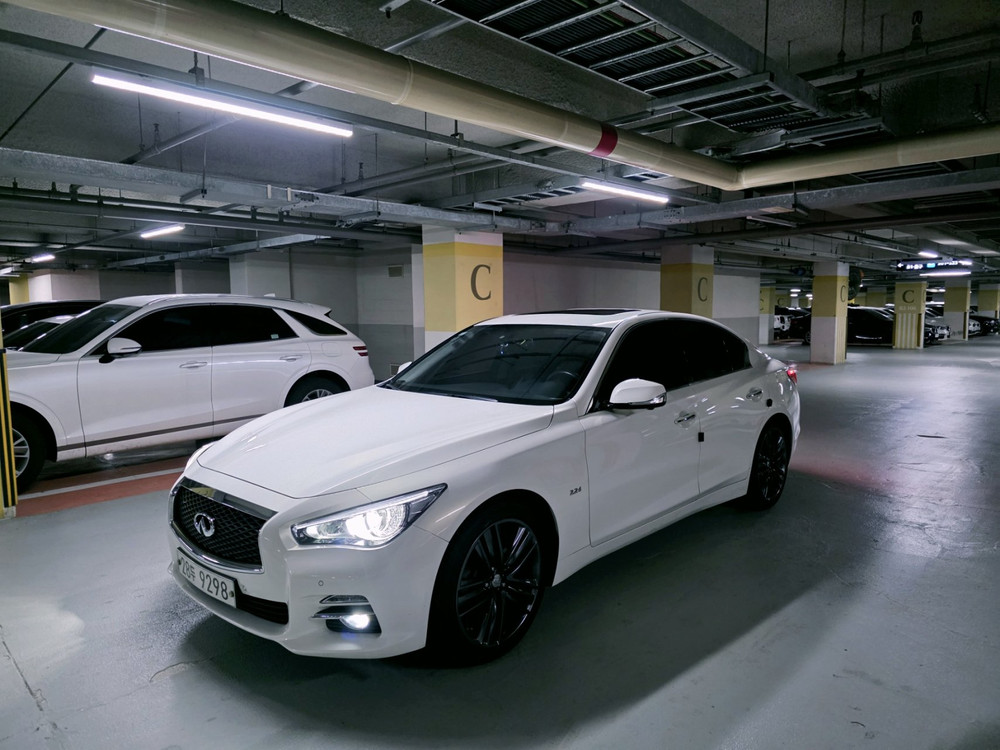 (풀 리빌드 차량) 2014 인피티니 Q50 2.2d 익스클루시브 차량팝니다. 이미지