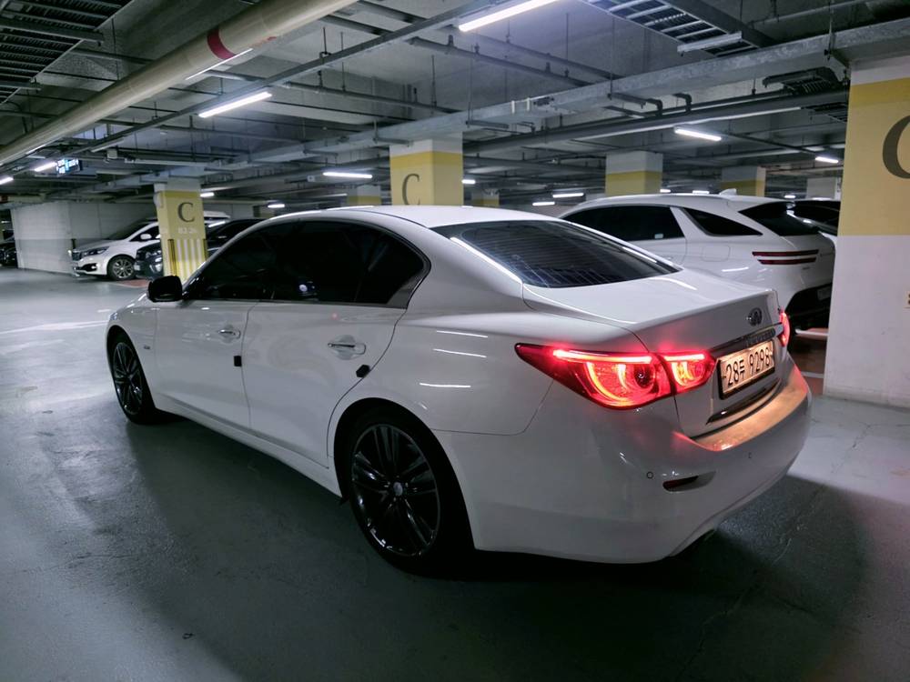 (풀 리빌드 차량) 2014 인피티니 Q50 2.2d 익스클루시브 차량팝니다. 이미지