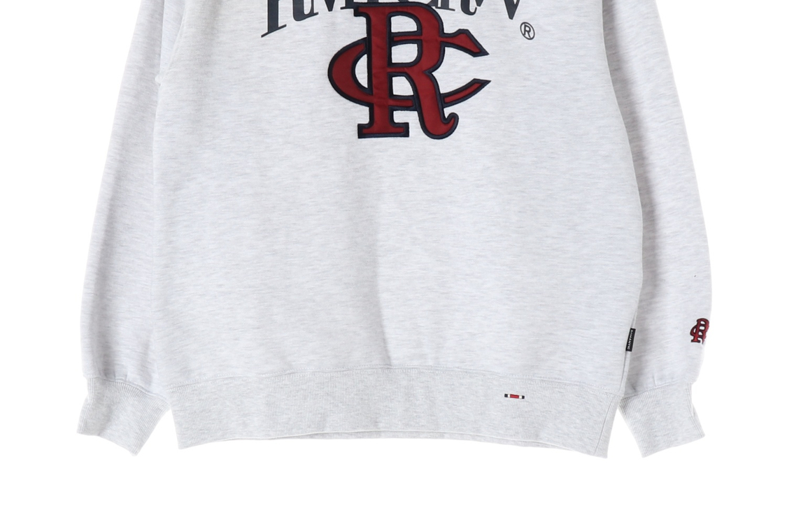 (새상품)로맨틱크라운 라이트그레이 애슬레틱 로고 크루넥 맨투맨 S 이미지