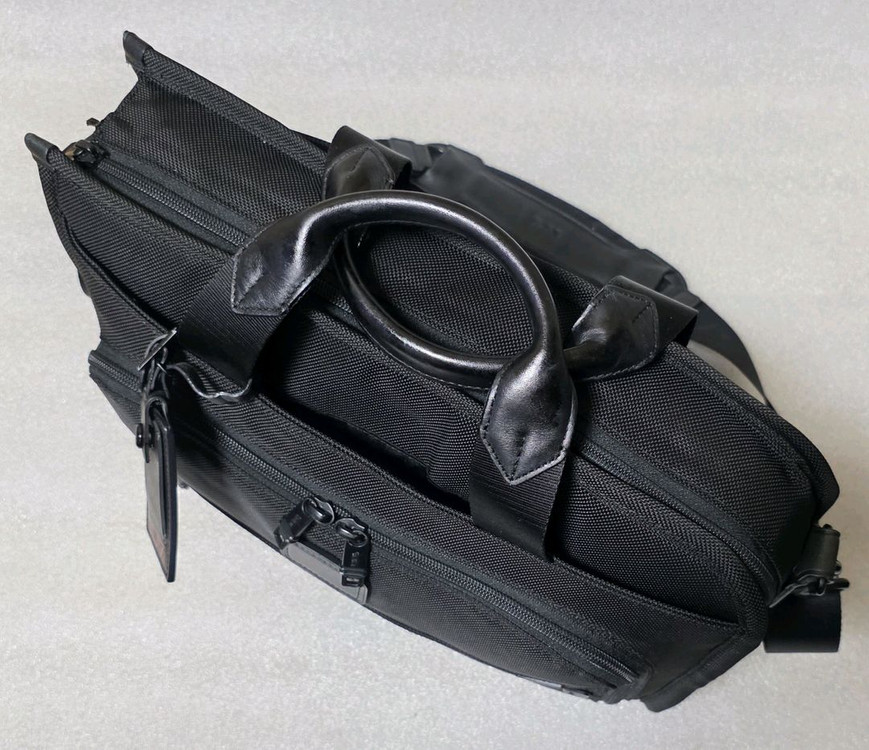 투미 TUMI 알파 슬림 디럭스 포트폴리오 26110DH 서류가방 이미지