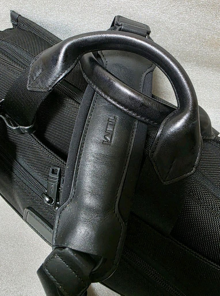 투미 TUMI 알파 슬림 디럭스 포트폴리오 26110DH 서류가방 이미지