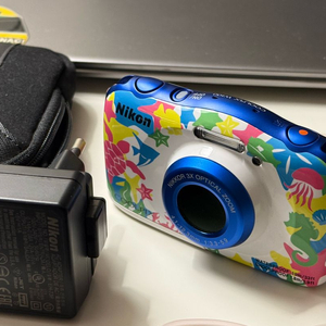 쿨픽스 COOLPIX W100 빈티지 디카 방수 디카 이미지