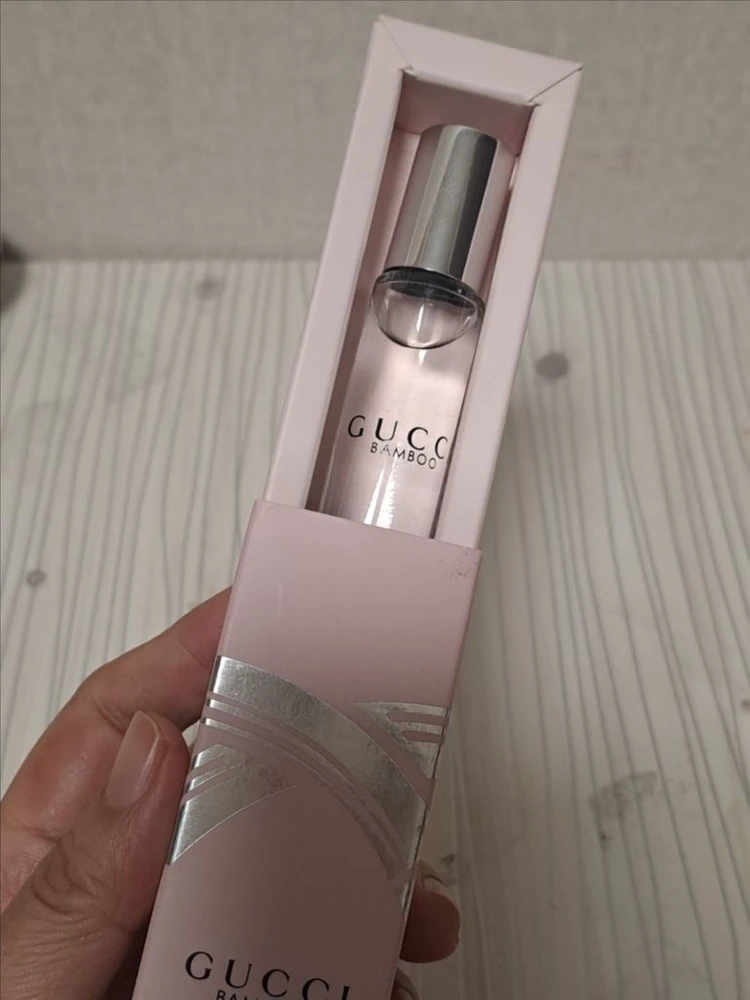 구찌 밤부 오드퍼퓸 롤러볼 향수펜 이미지