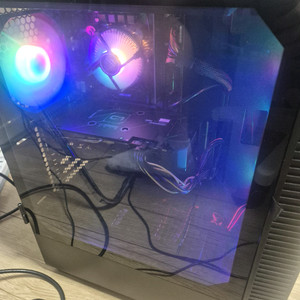 게이밍 컴퓨터 풀세트 i5-12세대 rx7600 + 27인치 180hz 이미지