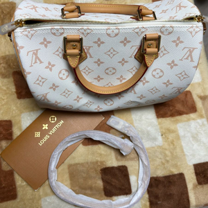 루이비통 스피디 30 모노그램 이미지