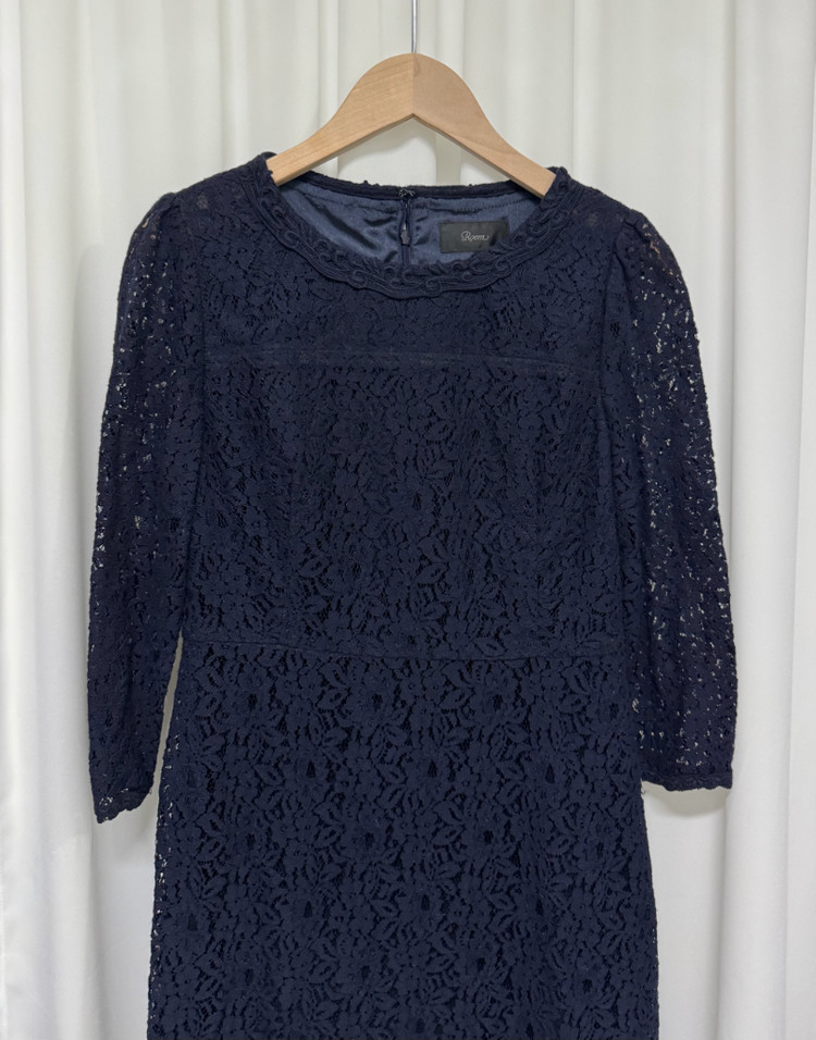 ROEM 로엠 네이비 원피스 이미지