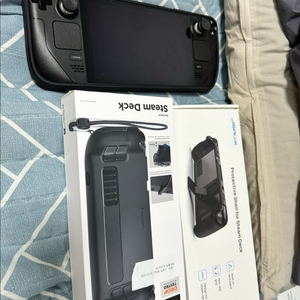 코도모 정발 lcd스팀덱 512기가 버전(2테라교체)+외장메모리512장착 풀셋팅=케이스 다수 및 독 싸게판매 이미지