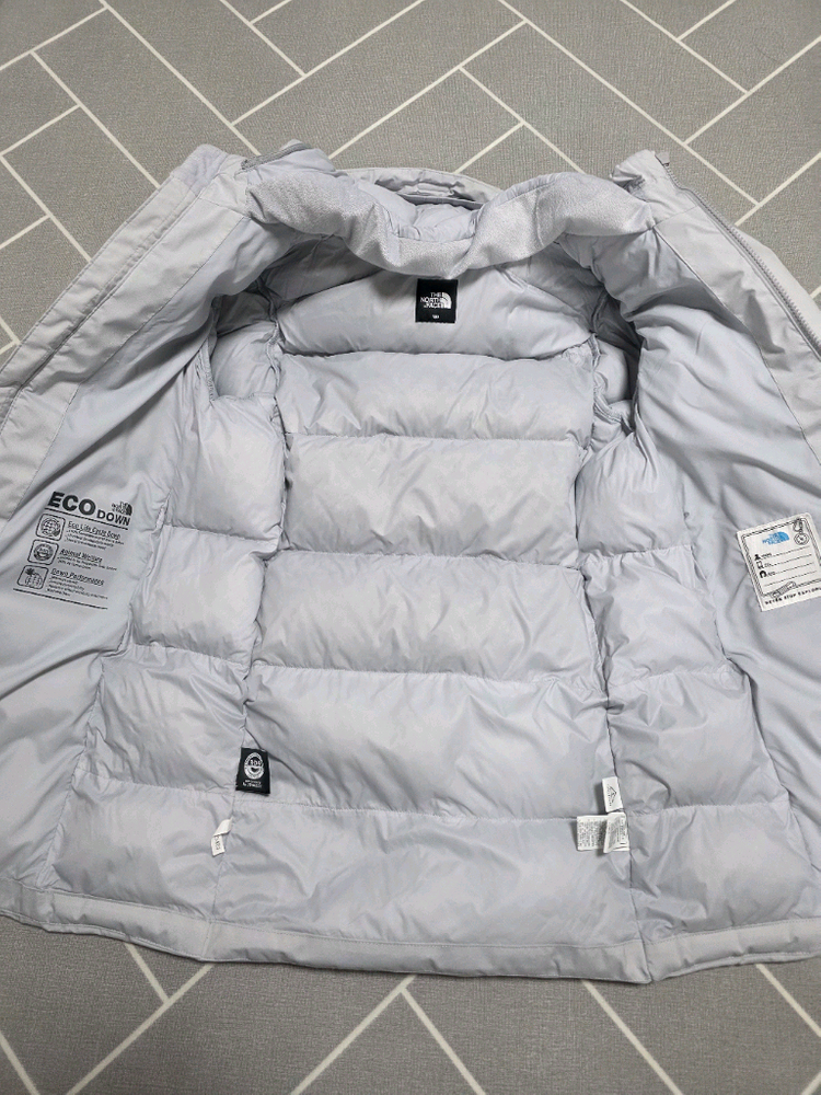 노스페이스키즈 패딩 이미지