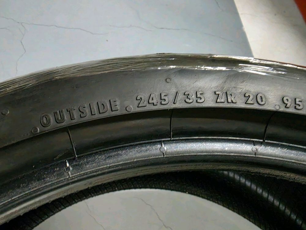 콘티넨탈 타이어 245 35 ZR 20 dws06 올시즌 ~ 벤츠 E350 amg line 앞바퀴 이미지