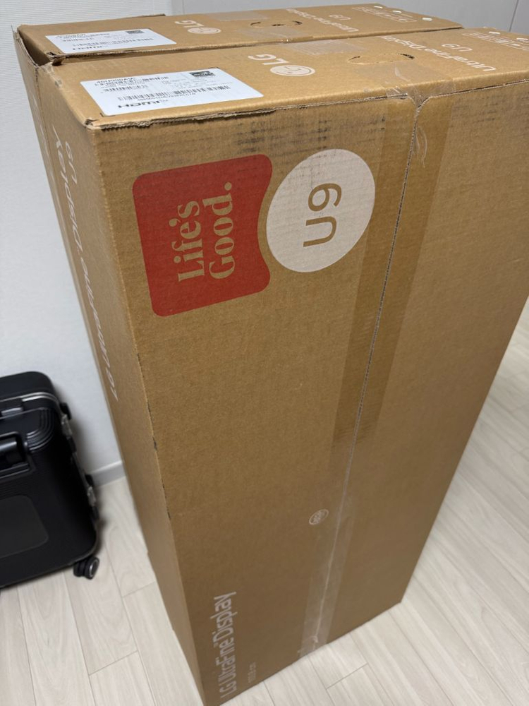 LG UltraFine Display 40U990AW 5K 썬더볼트 5 모니터 이미지