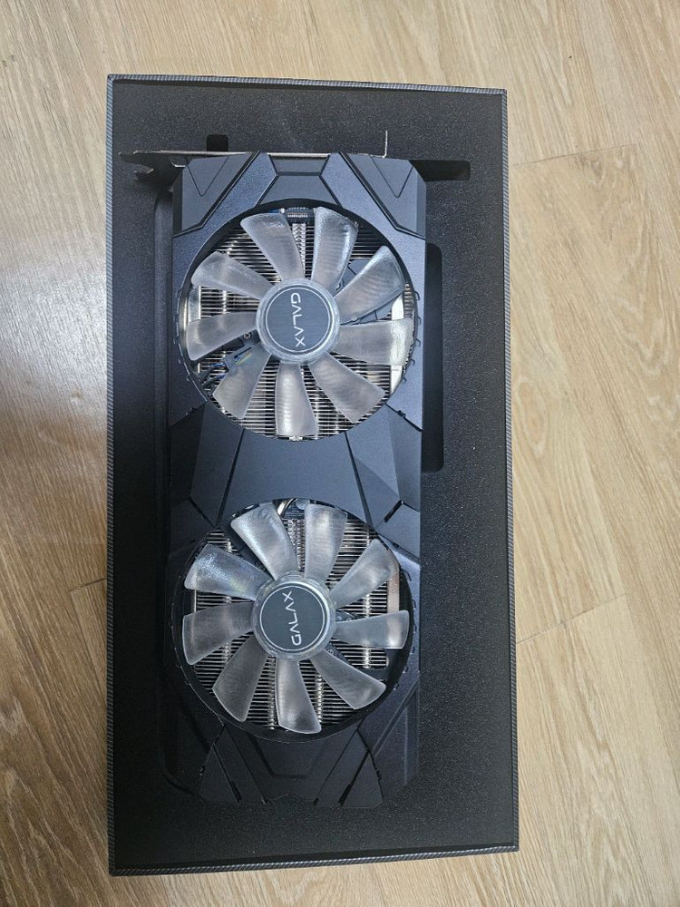 갤럭시 2070super oc 8gb 팝니다 이미지