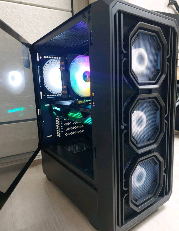 컴퓨터 I5-13400F RTX 3070 1TB 게이밍 pc 본체 잘돌아갑니다 이미지