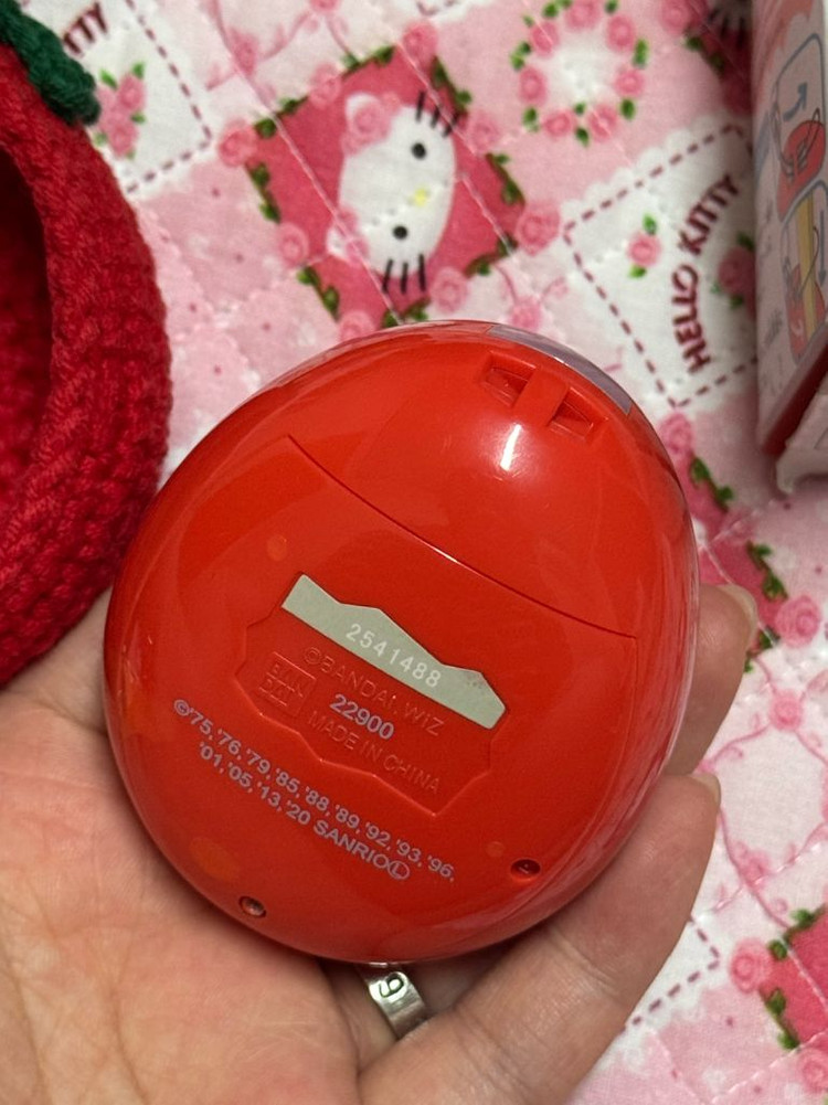 다마고치 미츠 산리오 레드 DX 도코모 통신폰 이미지