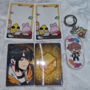 픽셀리 뜰팁 잠뜰티비 덕개 수현 각별 미궁 렌티큘러 아크릴키링 송월타올 이미지