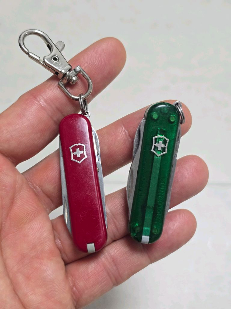 빅토리녹스 램블러 볼펜기능 와 클래식 SD 이미지