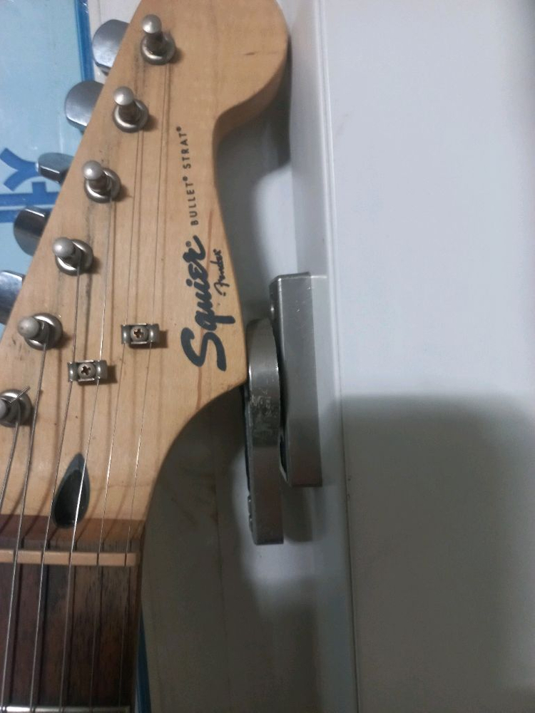 스콰이어 펜더 블렛 일렉기타 이미지