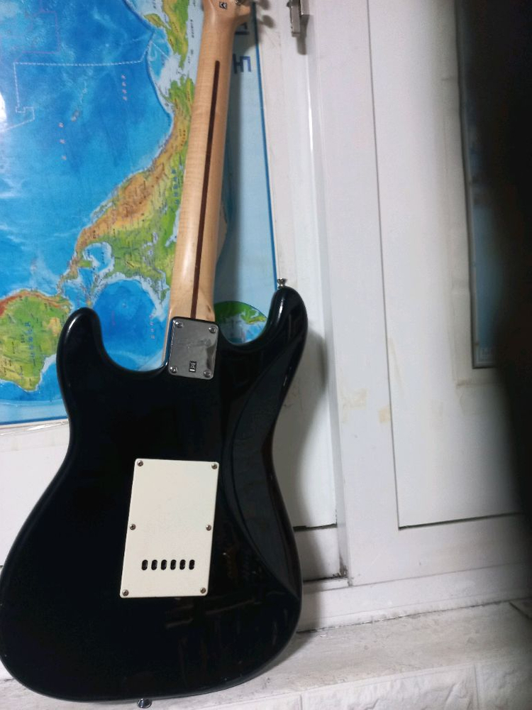 스콰이어 펜더 블렛 일렉기타 이미지