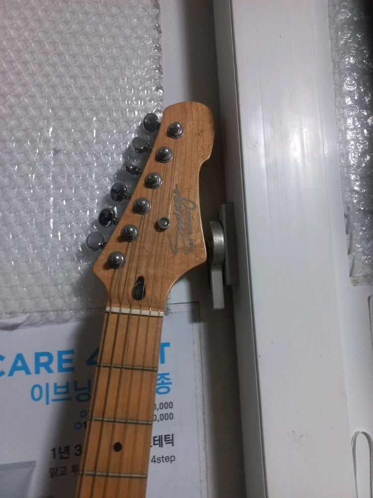 스윙 일렉기타 이미지