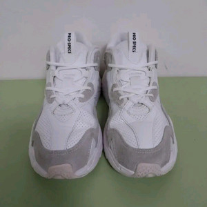 여성 프로스펙스 케이나인 101 화이트 운동화, 런닝화 (240) 이미지