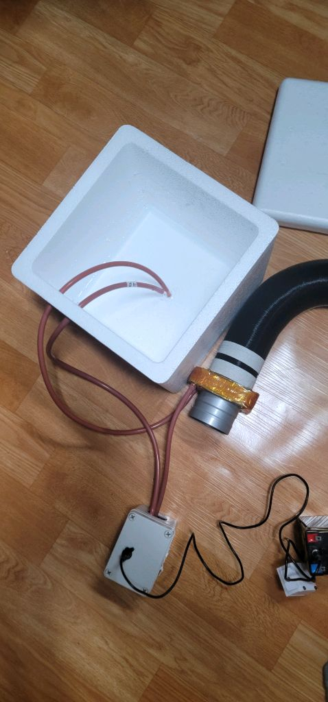 무시동히터 온풍바람 이용 온수시스템 이미지