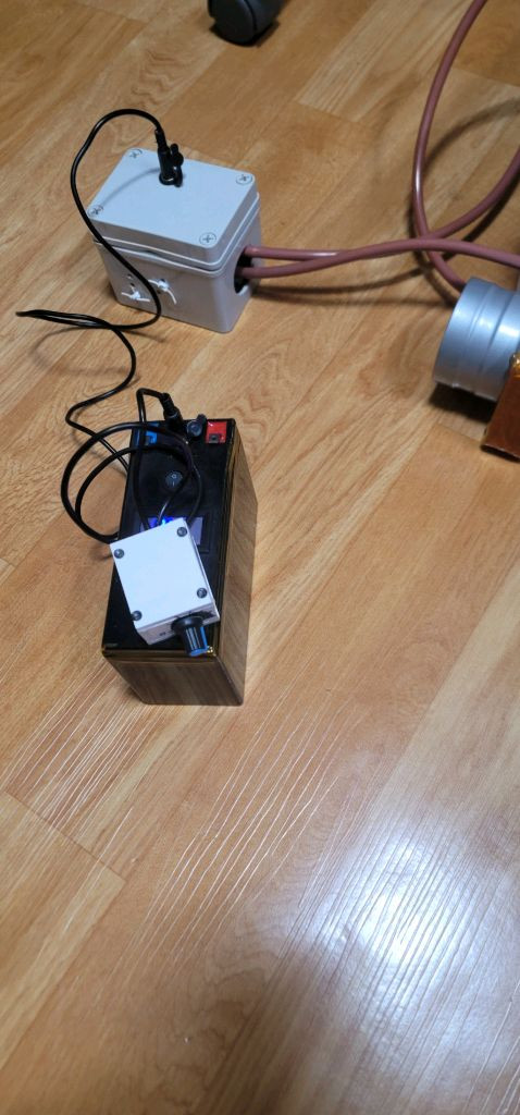 무시동히터 온풍바람 이용 온수시스템 이미지