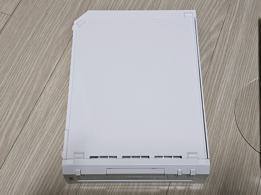 닌텐도 위 본체 세트 2013년 10월 마지막 생산품 이미지