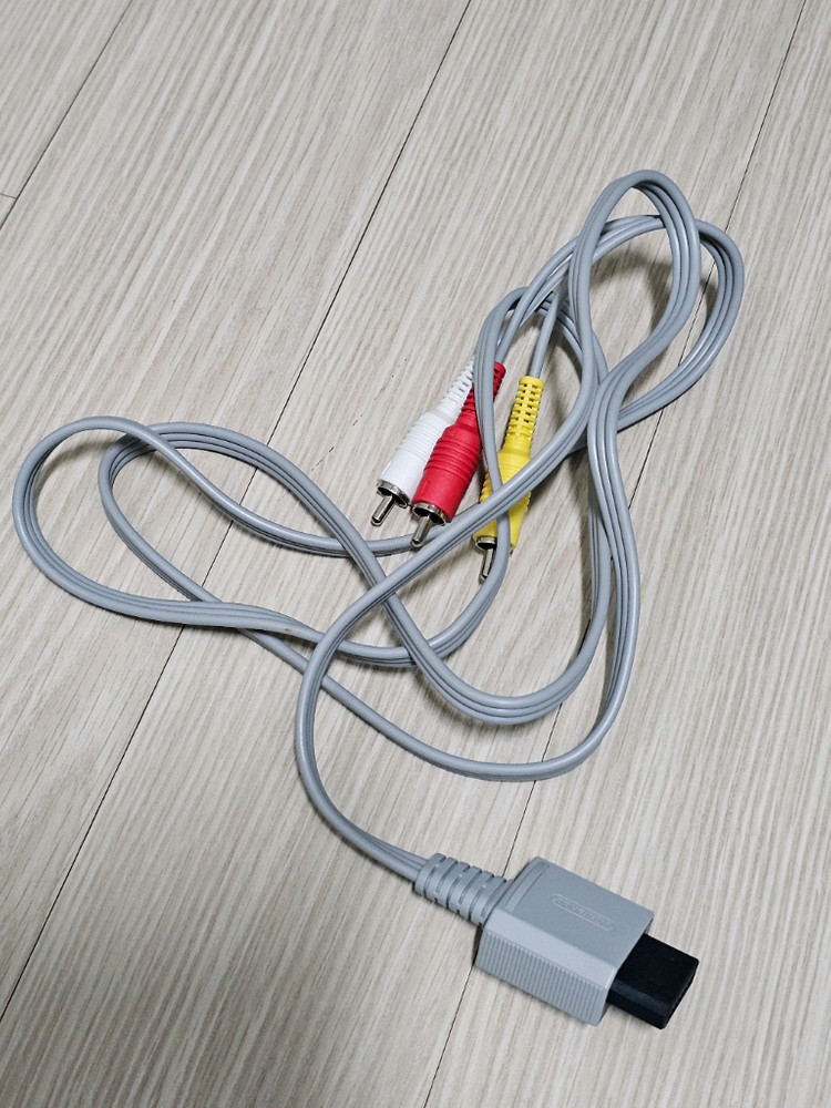 닌텐도 위 본체 세트 2013년 10월 마지막 생산품 이미지