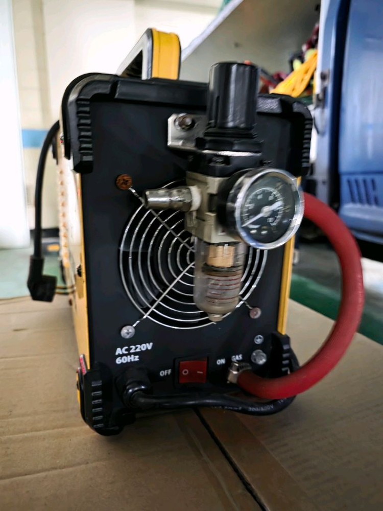 플라즈마 절단기입니다 이미지