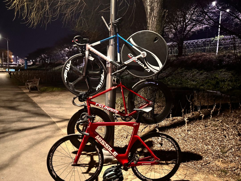 엔진11 메탈블루 오발디 이미지