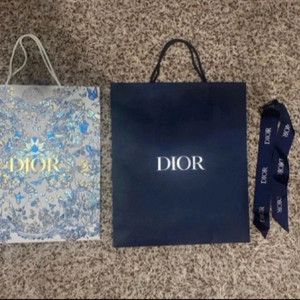 명품쇼핑백 이미지