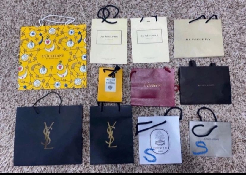 명품쇼핑백 이미지