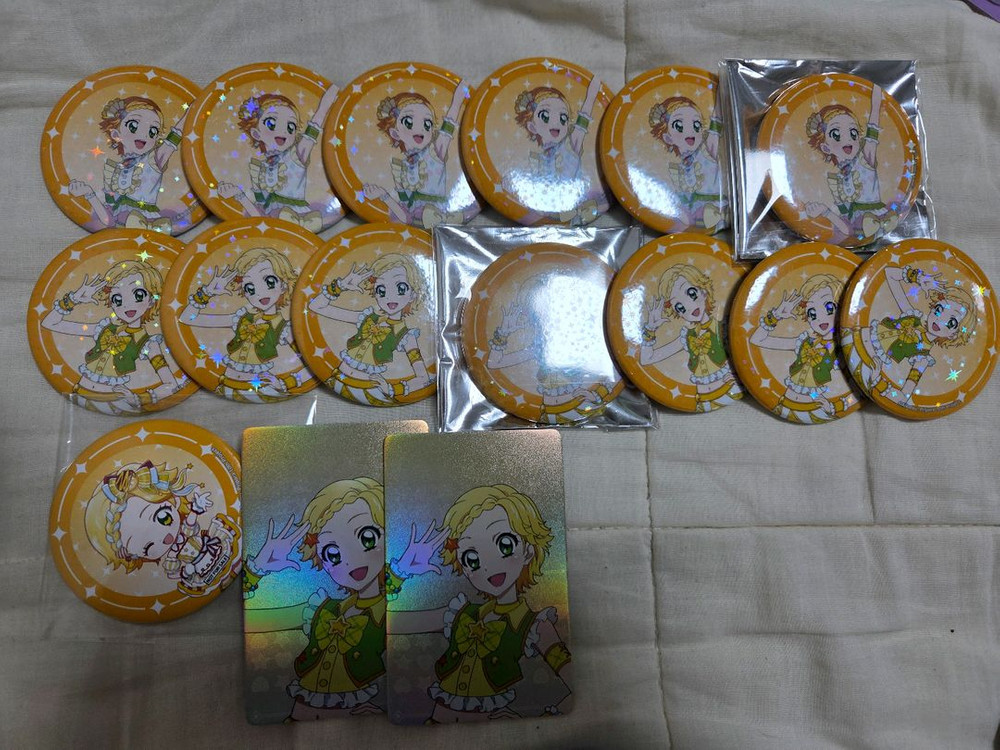 아이엠스타 프리파라 스타파라 브이스퀘어팝업 캔뱃지 판매 이미지