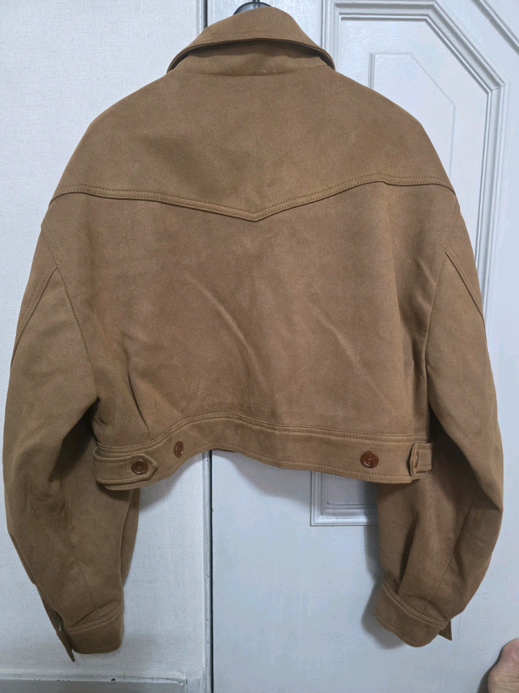 런던플랏 스웨이드 크롭 자켓 이미지