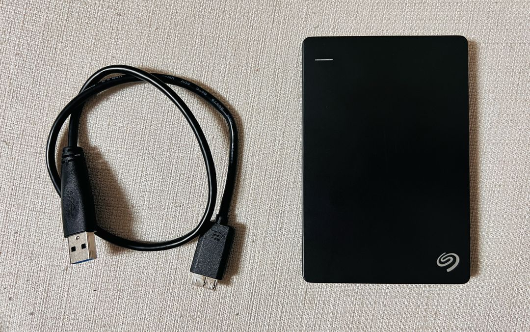 씨게이트 Backup Plus 외장하드 4TB(2tb2개) 이미지